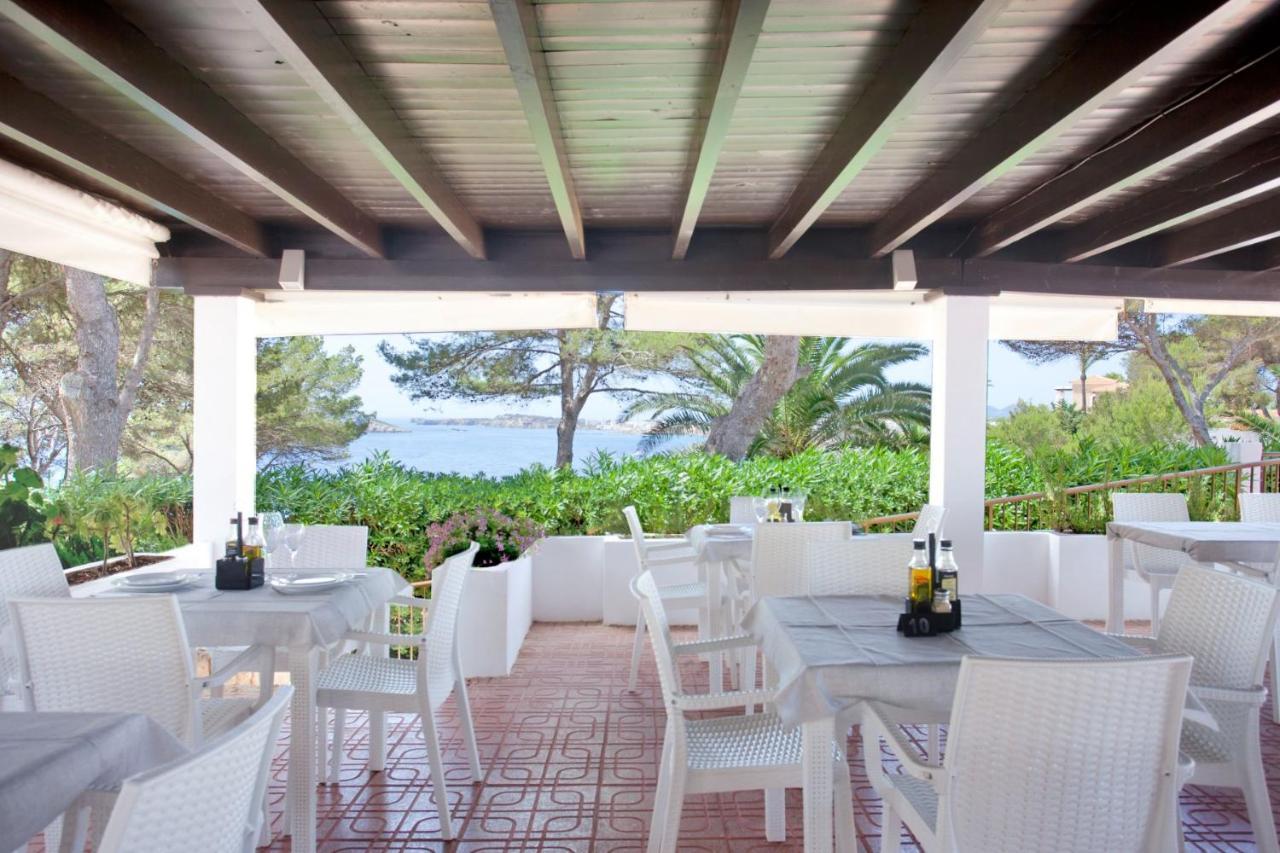 Hotel Club Cala Azul Cala Llenya Exterior foto