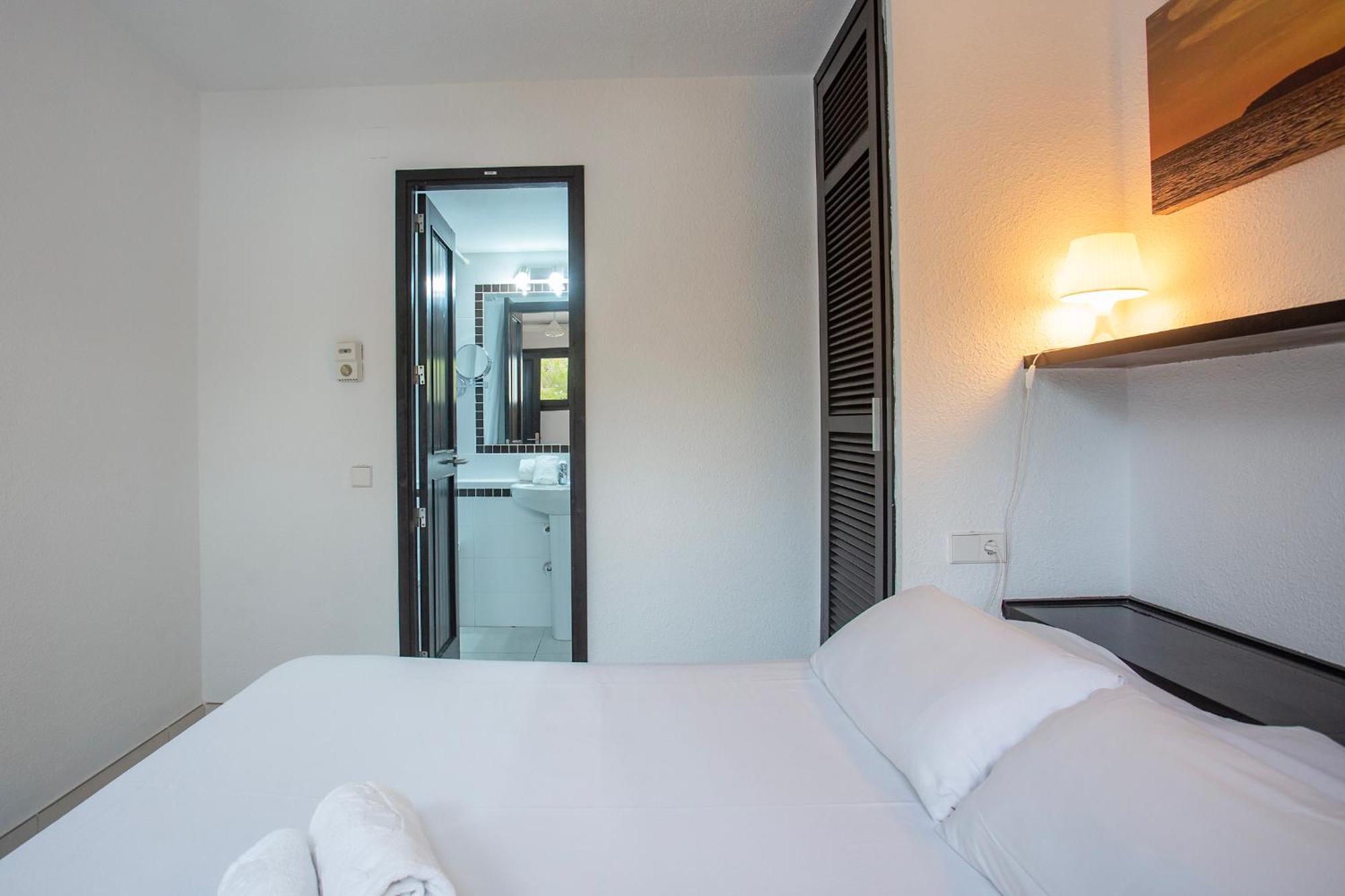 Hotel Club Cala Azul Cala Llenya Zimmer foto